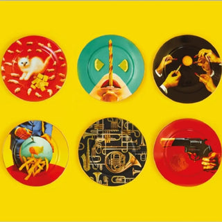 Seletti Toiletpaper porcelain dinner plate with gold border - Buy now on ShopDecor - Discover the best products by TOILETPAPER HOME design