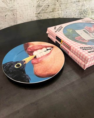 Seletti Toiletpaper porcelain dinner plate with mouth - Buy now on ShopDecor - Discover the best products by TOILETPAPER HOME design