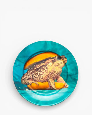 Seletti Toiletpaper porcelain dinner plate with frog - Buy now on ShopDecor - Discover the best products by TOILETPAPER HOME design