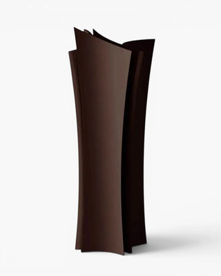 Vondom Alma Planter vase in polyethylene