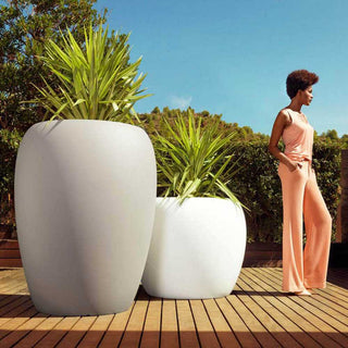 Vondom Blow vase h.75 cm polyethylene by Stefano Giovannoni - Buy now on ShopDecor - Discover the best products by VONDOM design