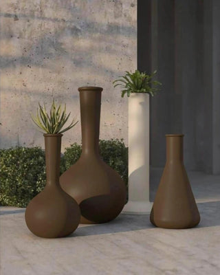 Vondom Chemistubes Erlenmeyer vase in lacquered polyethylene