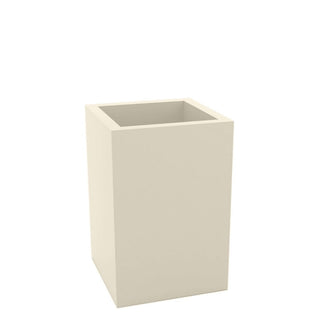 Vondom Cubo Alto vase 40x40 h.80 cm. by Studio Vondom Vondom Ecru - Buy now on ShopDecor - Discover the best products by VONDOM design