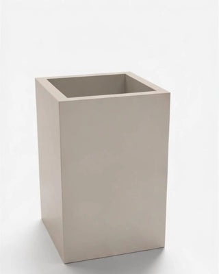Vondom High Cubo Planter vase in polyethylene