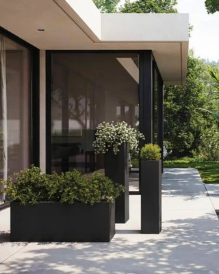 Vondom High Cubo Planter vase in polyethylene