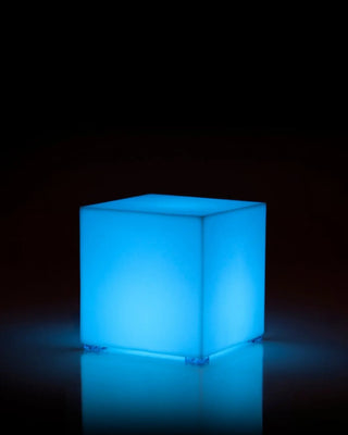 Vondom Cubo Planter LED vase in Ice White 2101 polyethylene