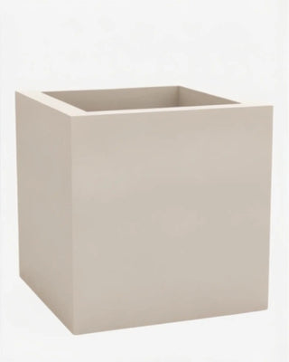 Vondom Cubo Planter vase in polyethylene