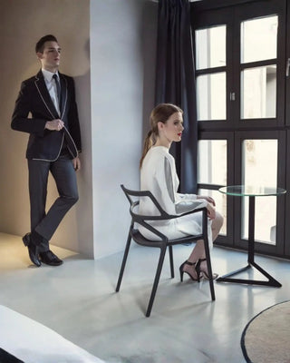 Vondom Delta chair with armrests in polypropylene