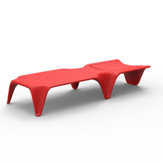 Vondom F3 sunlounger polyethylene by Fabio Novembre Vondom Red - Buy now on ShopDecor - Discover the best products by VONDOM design