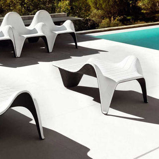 Vondom F3 two-tone low table white/black by Fabio Novembre - Buy now on ShopDecor - Discover the best products by VONDOM design