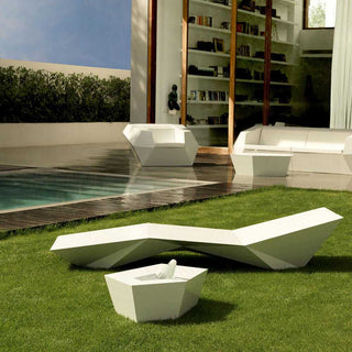 Vondom Faz sunlounger polyethylene by Ramón Esteve - Buy now on ShopDecor - Discover the best products by VONDOM design