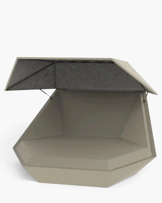 Vondom Faz Daybed with sunroof in polyethylene with upholstered cushions