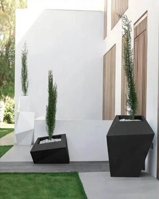 Vondom Faz Maceteros high vase in polyethylene