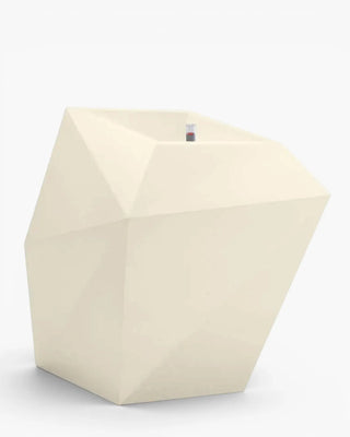 Vondom Faz Maceteros medium vase in polyethylene