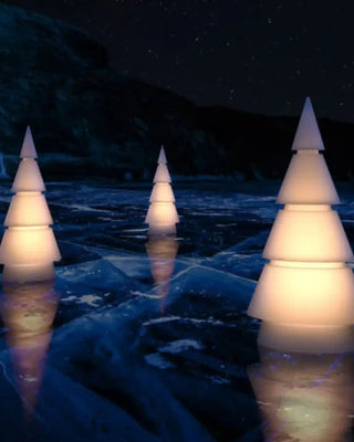 Vondom Forest Christmas LED tree in Ice White 2101 polyethylene