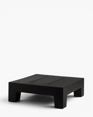 Vondom Jut sun lounger table in polyethylene