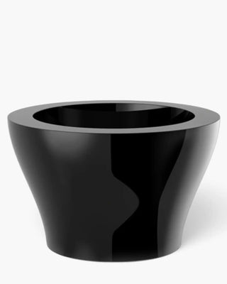 Vondom Maceta Centro Alto Planter vase in polyethylene