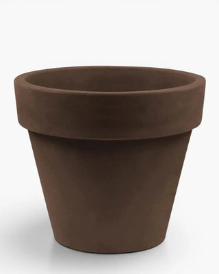 Vondom Maceta Planter vase in polyethylene