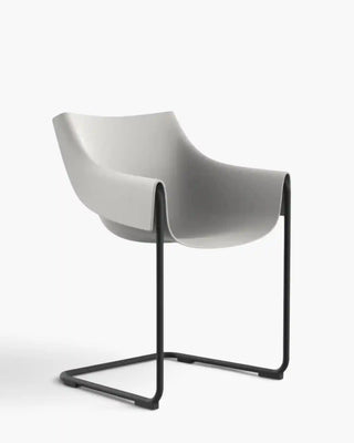 Vondom Manta Cantilever armchair with polypropylene seat and powder-coated metal cantilever base