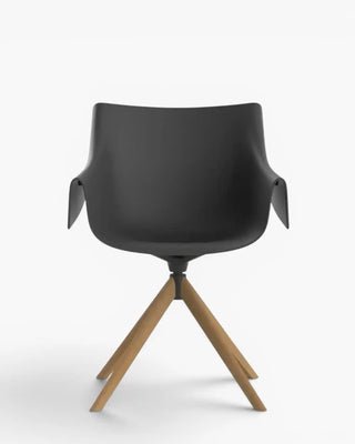 Vondom Manta swivel armchair with polypropylene shell and four-star base