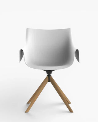 Vondom Manta swivel armchair with polypropylene shell and four-star base