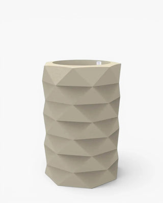 Vondom Marquis Planter vase in polyethylene