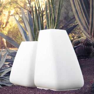 Vondom Noma Macetas vase h.70 cm white by Javier Mariscal - Buy now on ShopDecor - Discover the best products by VONDOM design