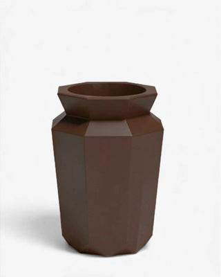 Vondom Origami Hasu planter in polyethylene