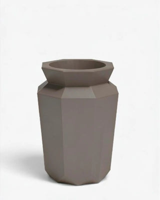 Vondom Origami Hasu planter in polyethylene