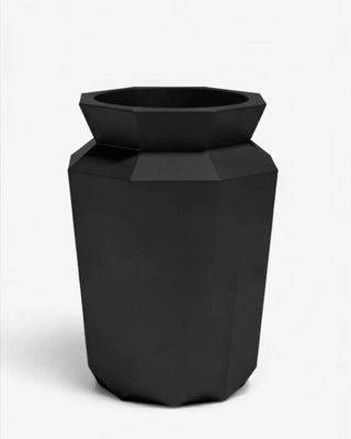 Vondom Origami Hasu planter in polyethylene