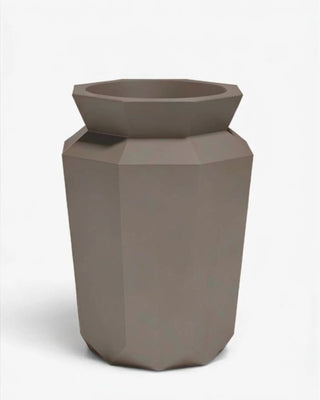 Vondom Origami Hasu planter in polyethylene