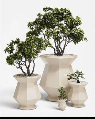 Vondom Origami Kashi planter in polyethylene