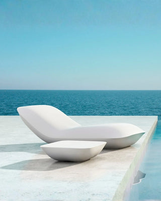 Vondom Pillow sun lounger in polyethylene