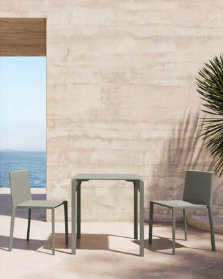 Vondom Quartz chair with arms in polypropylene