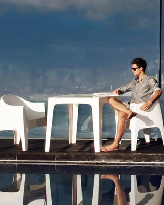 Vondom Solid dining table in polypropylene