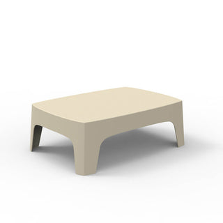 Vondom Solid low table polyethylene by Stefano Giovannoni Vondom Ecru - Buy now on ShopDecor - Discover the best products by VONDOM design