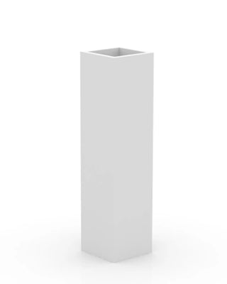 Vondom Cubo Torre Cuadrada Planter vase in polyethylene
