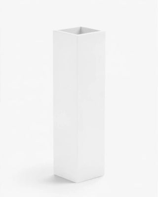 Vondom Cubo Torre Cuadrada Planter vase in polyethylene