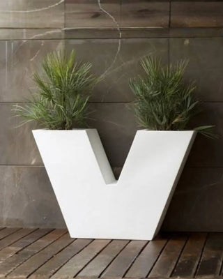 Vondom Uve Planter vase in polyethylene