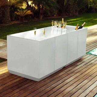 Vondom Vela Barra Catering bar counter 200 cm with ice bucket white - Buy now on ShopDecor - Discover the best products by VONDOM design