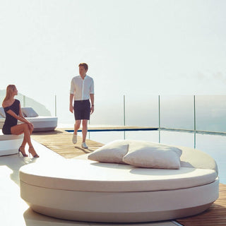 Vondom Vela Daybed diam.210 cm round reclining garden daybed - Buy now on ShopDecor - Discover the best products by VONDOM design