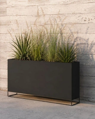 Vondom Vela Wall vase in polyethylene