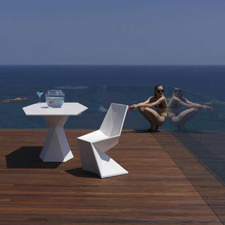 Vondom Vertex round table diam.80 cm white by Karim Rashid - Buy now on ShopDecor - Discover the best products by VONDOM design