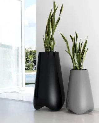 Vondom Pal High Planter vase in polyethylene