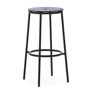 Normann Copenhagen Circa black steel stool with oak seat h. 75 cm. Normann Copenhagen Circa Black Oak - Buy now on ShopDecor - Discover the best products by NORMANN COPENHAGEN design