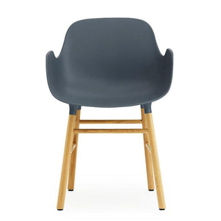 Normann Copenhagen Form polypropylene armchair with oak legs - Buy now on ShopDecor - Discover the best products by NORMANN COPENHAGEN design