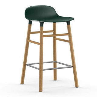 Normann Copenhagen Form oak bar stool with polypropylene seat h. 65 cm. Normann Copenhagen Form Green - Buy now on ShopDecor - Discover the best products by NORMANN COPENHAGEN design