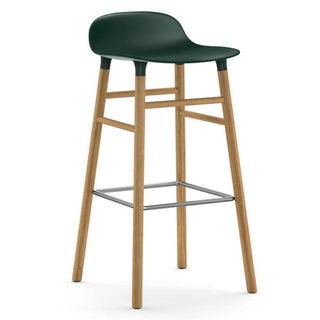 Normann Copenhagen Form oak bar stool with polypropylene seat h. 75 cm. Normann Copenhagen Form Green - Buy now on ShopDecor - Discover the best products by NORMANN COPENHAGEN design