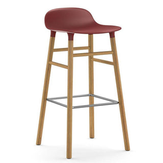 Normann Copenhagen Form oak bar stool with polypropylene seat h. 75 cm. Normann Copenhagen Form Red - Buy now on ShopDecor - Discover the best products by NORMANN COPENHAGEN design