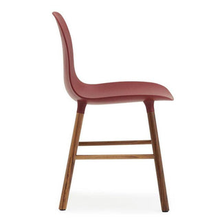 Normann Copenhagen Form polypropylene chair with walnut legs - Buy now on ShopDecor - Discover the best products by NORMANN COPENHAGEN design